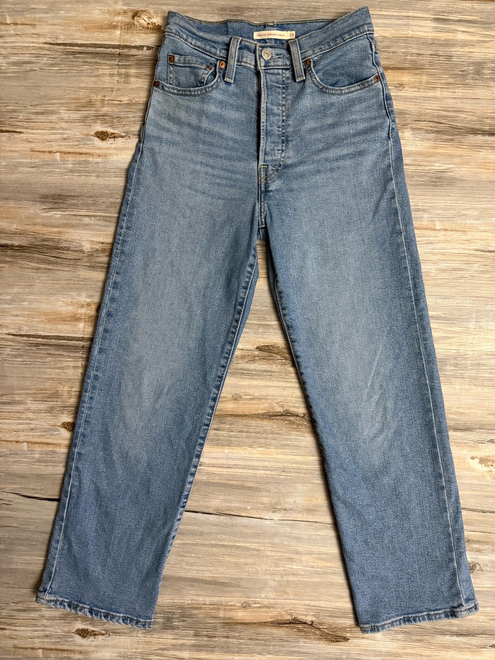 Levi’s Jeans Women’s Size 24 Ribcage Straight Ankle Blue Button Fly Crop